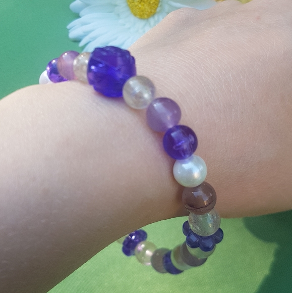 💜 Violet Blossom Glow Bracelet - Picture 3 of 3